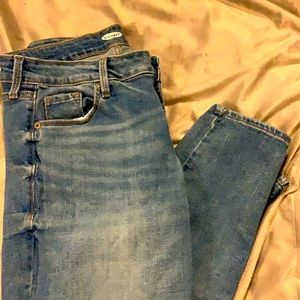 Old Navy women’s skinny Jean (short) length